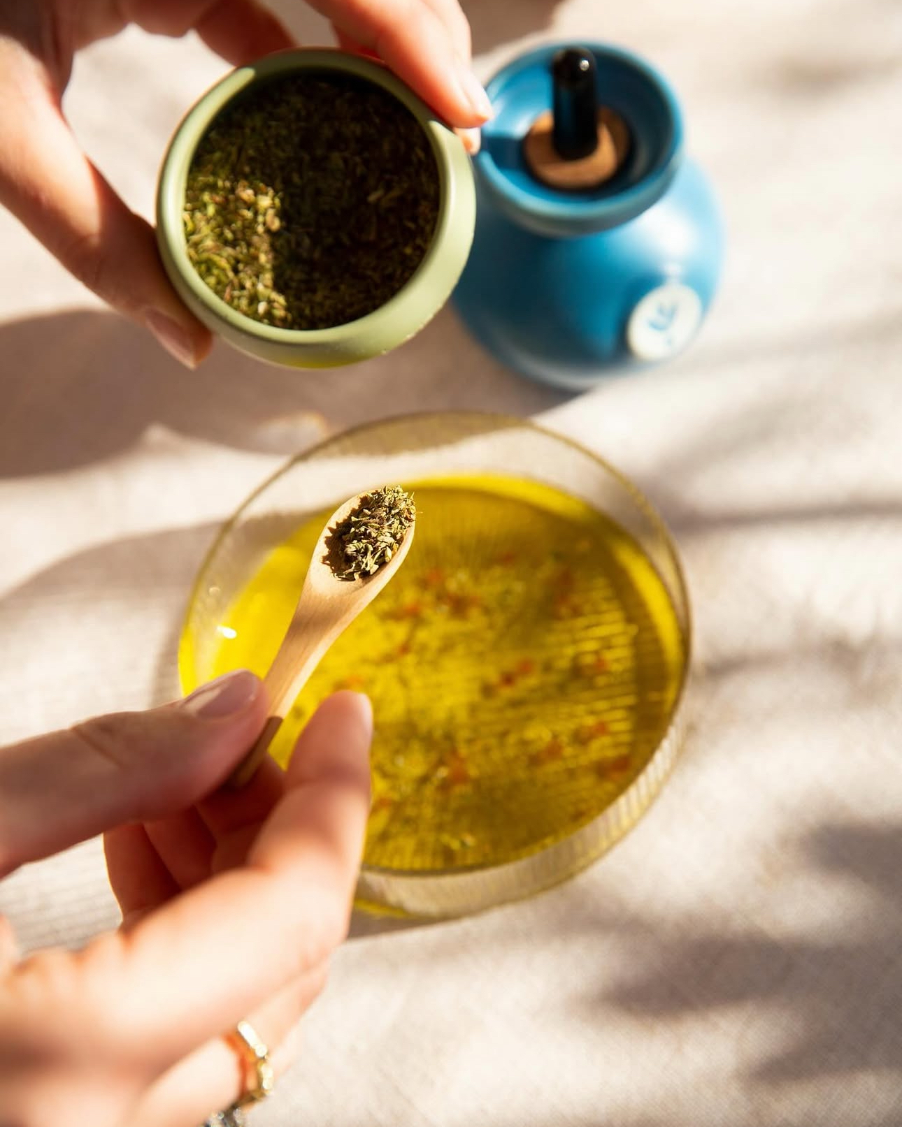 Bio-Oregano in handgemachter Keramikschaler "Ladolea" 15 g