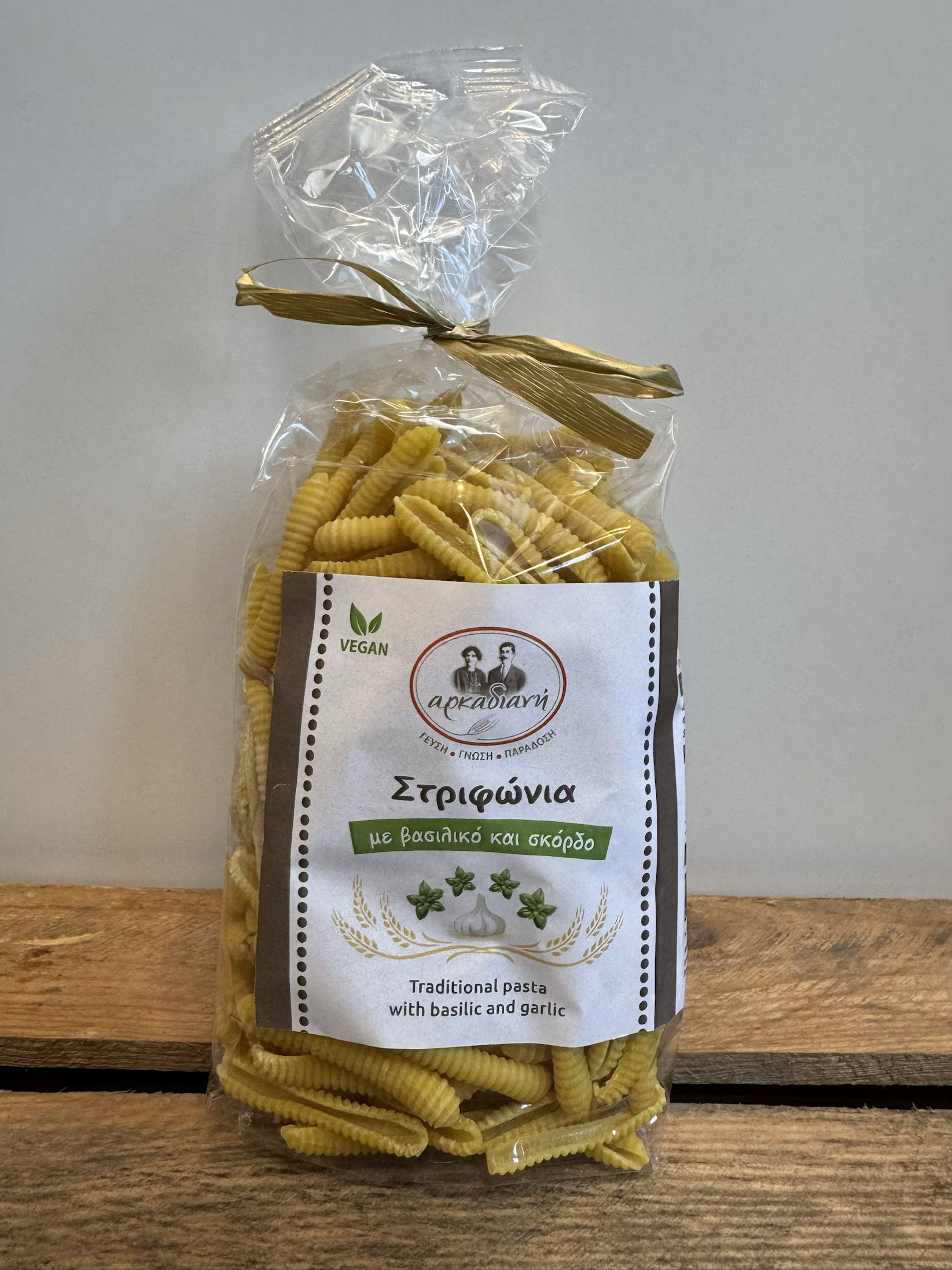 Strifonia Pasta traditional mit Knobi und Basilikum VEGAN, 500 g