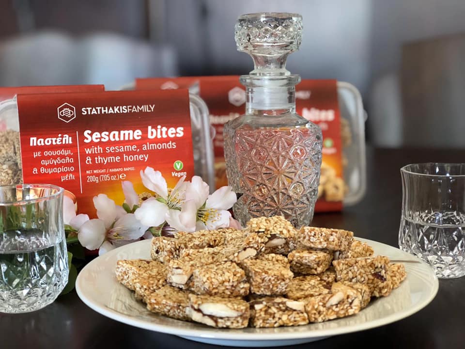 Stathakis-pasteli-Foto "Pasteli" Sesam Happen mit Mandeln und Thymianhonig, MHD 15.06.2025 200 g