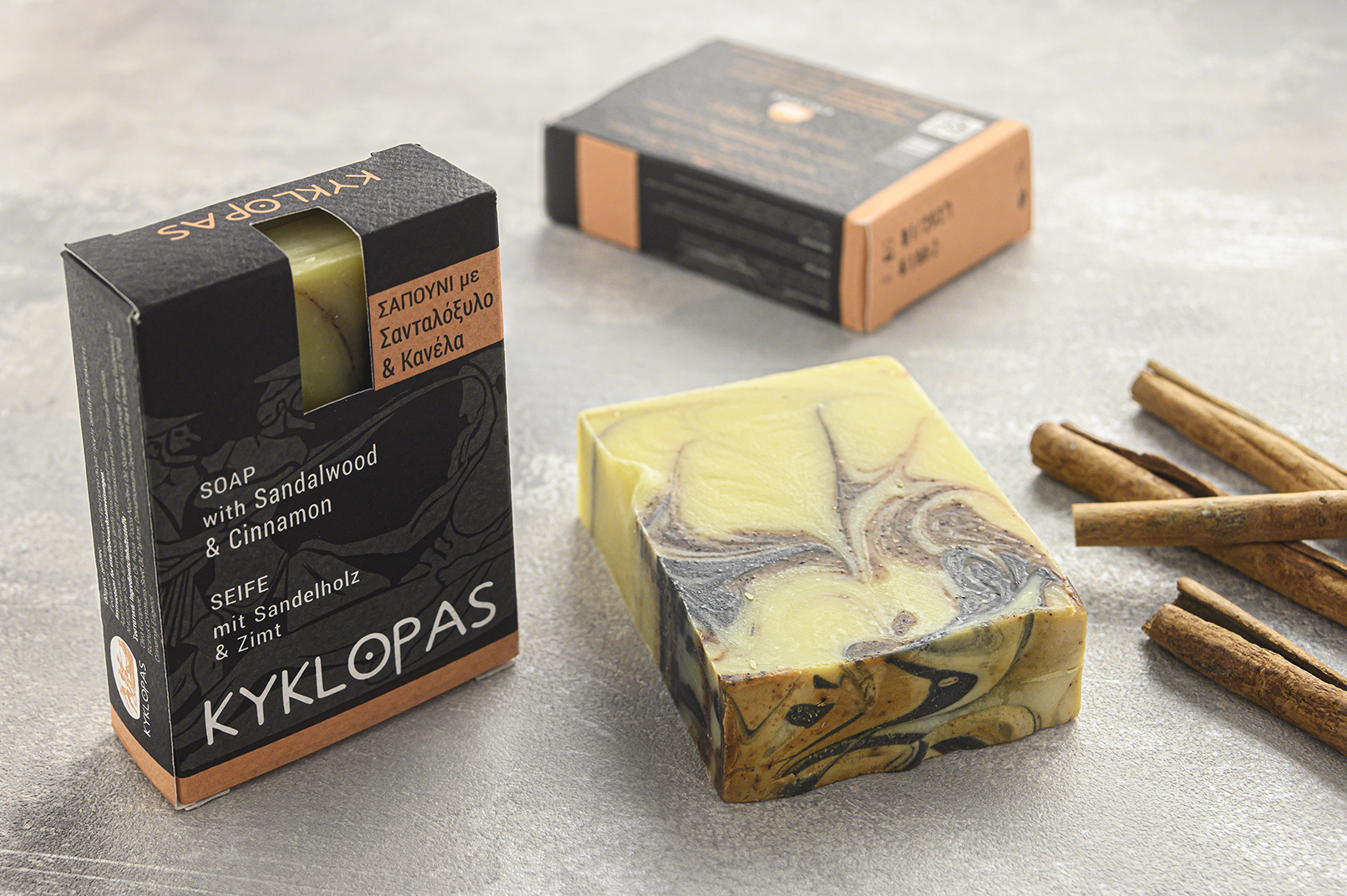 Handgemachte Olivenölseifen mit Sandelholz und Zimt, 120 g